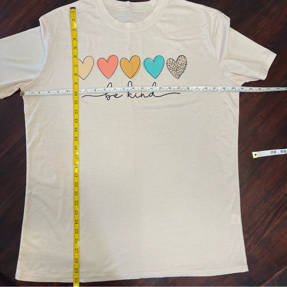 BE KIND graphic tee Size XXL - Picture 2 of 4